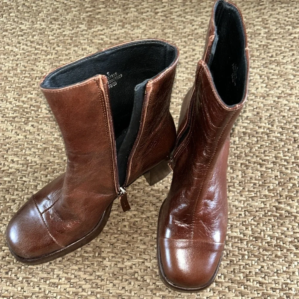 ASOS boots - Picture 3 of 8